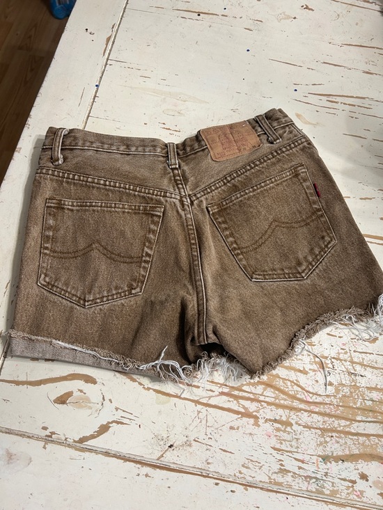 High-Rise Frayed Hem Brown Denim Shorts - Picture 6 of 9
